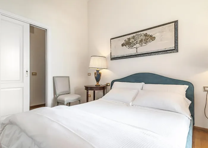 Guesthost - Porta Tufi Luxury With Parking Lägenhet Siena