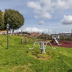 Guesthost - Porta Tufi Luxury With Parking Apartment