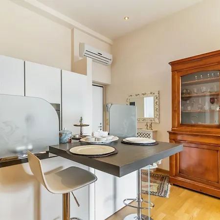 Porta Tufi Luxury With Private Parking! Apartament Siena