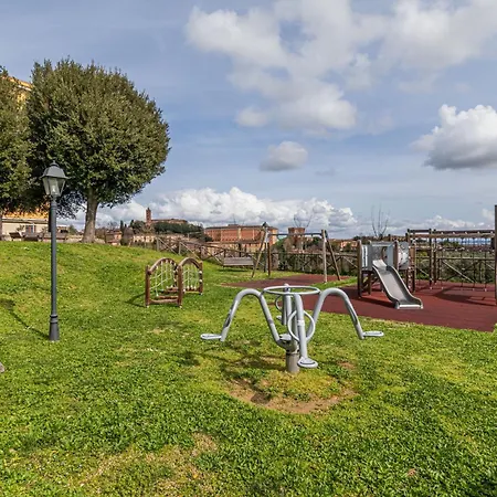 Porta Tufi Luxury With Private Parking! Apartament
