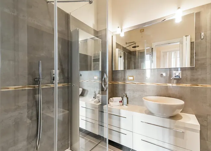 Guesthost - Porta Tufi Luxury With Parking *