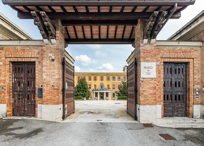 Daire Guesthost - Porta Tufi Luxury With Parking